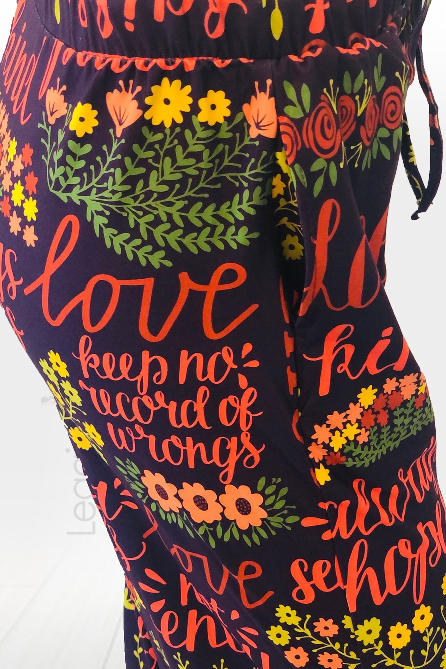 Love Is - Pocket Lounge Pants