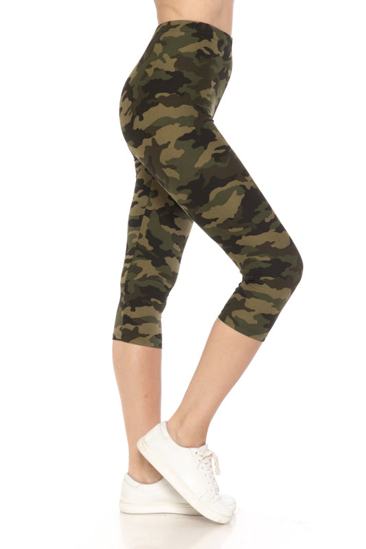 Camouflage Capri